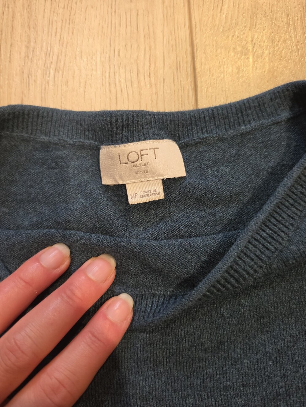 LOFT Petite Teal Blue Textured Sleeve Sweater MP Coastal Preppy Quiet Luxury - Picture 2 of 3